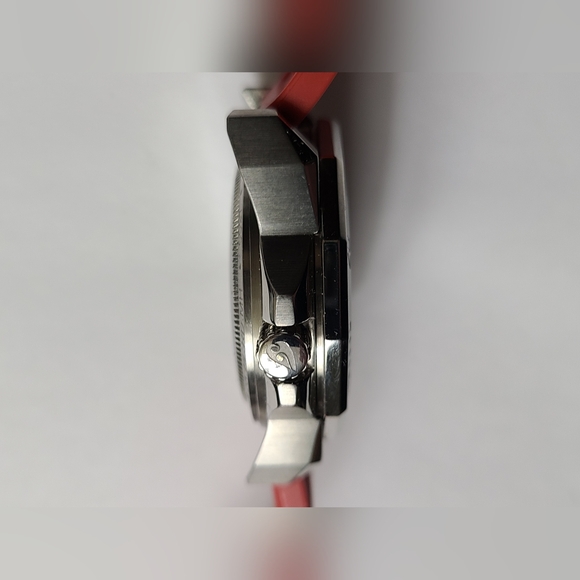 Aquacy Red and Silver Dive Watch - Picture 6 of 10